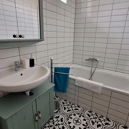 Roli Bacsi Haza Tapolca