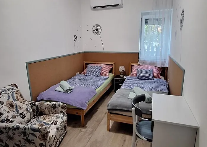 Roli Bacsi Haza Tapolca