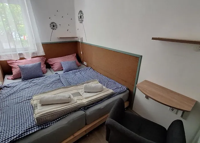Roli Bacsi Haza Lägenhet *