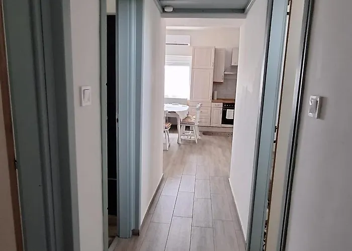 Roli Bacsi Haza Tapolca