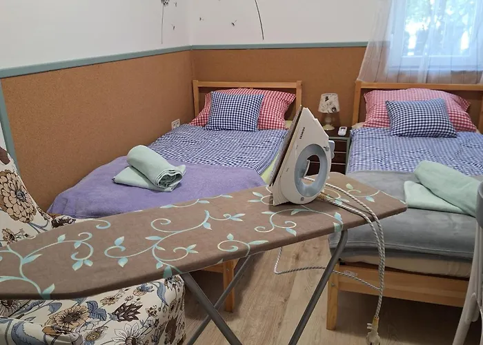 Roli Bacsi Haza טפולצה